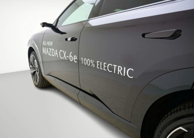MAZDA CX-6e, Elektro, Neuwagen, Automatik - 7