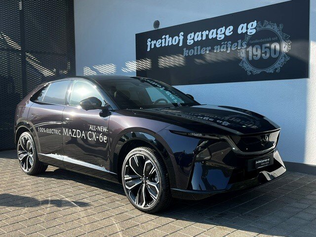 MAZDA CX-6e Takumi