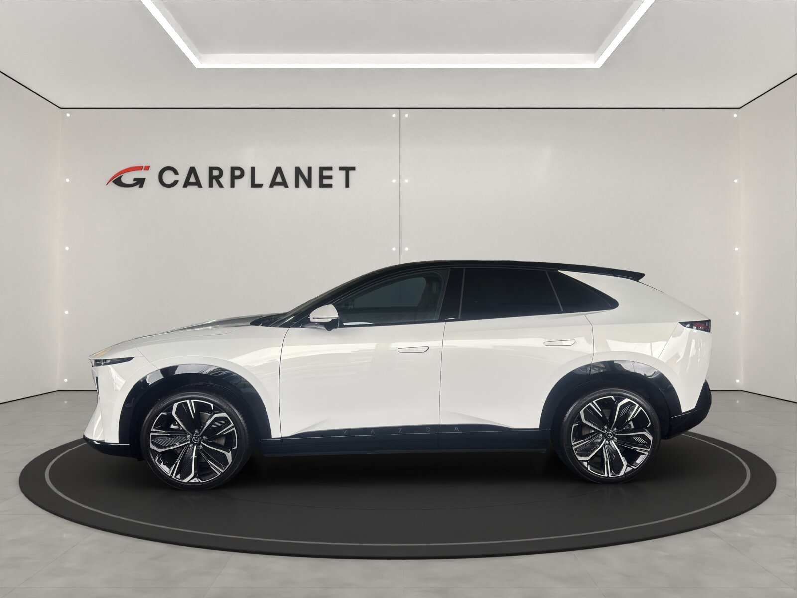 MAZDA CX-6e Takumi, Elektro, Neuwagen, Automatik - 2