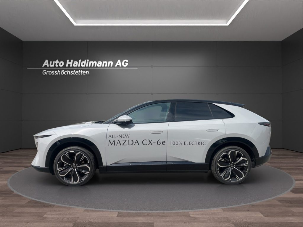 MAZDA CX-6E Takumi