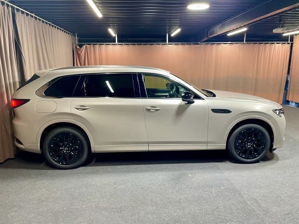 MAZDA CX-80 327PS HOMURA PLUS, ALLE PAKETE, 6SITZ, Hybride Rechargeable Essence/Électricité, Voiture nouvelle, Automatique - 4