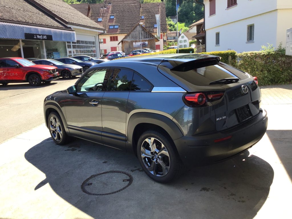 MAZDA MX-30 e-Skyactiv Revolution, Elektro, Occasion / Gebraucht, Automatik - 3