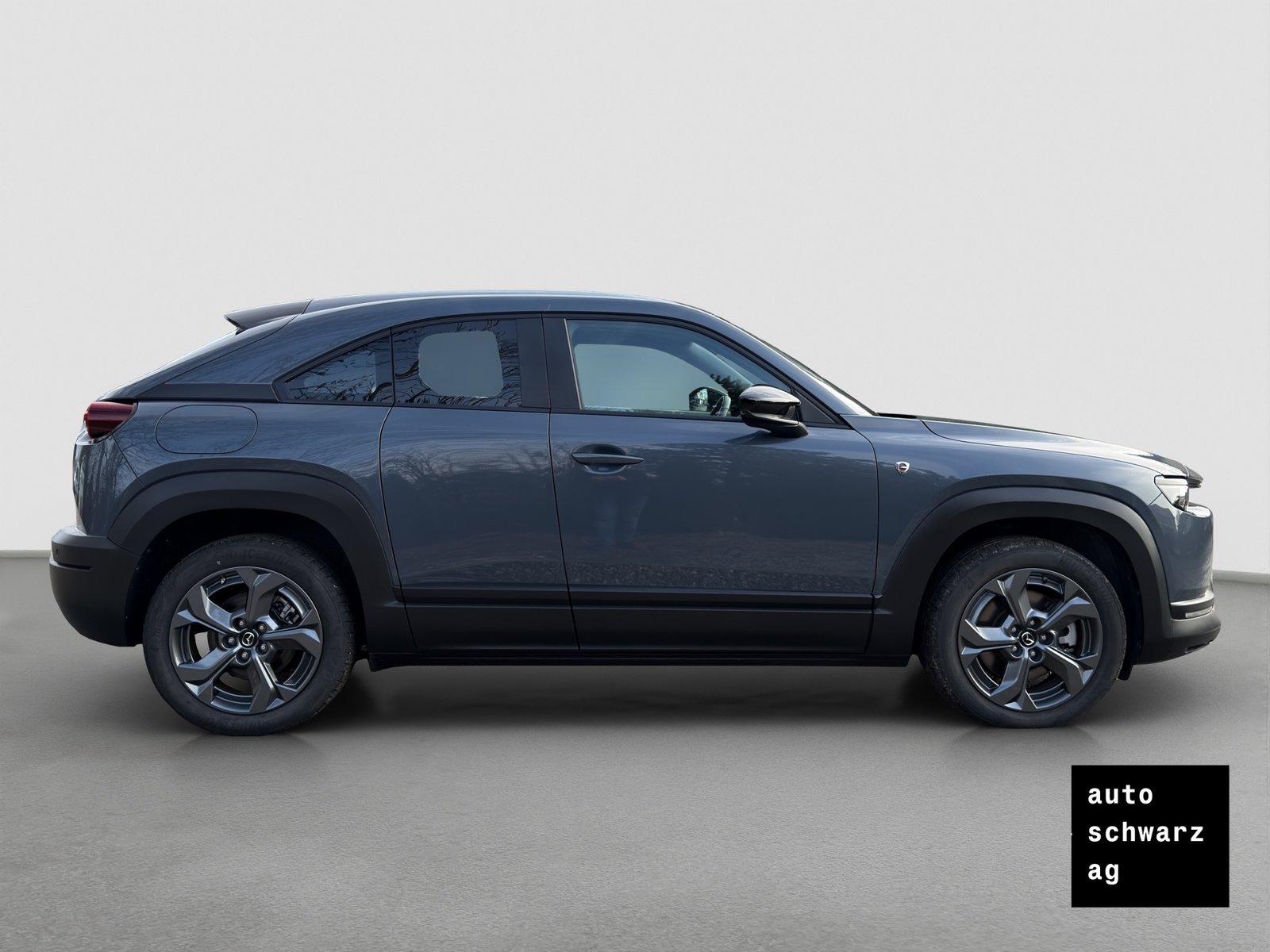 MAZDA MX-30 PHEV e-Skyactiv R-EV 170 Exclusive-Line, Plug-in-Hybrid Benzin/Elektro, Occasion / Gebraucht, Automatik - 4