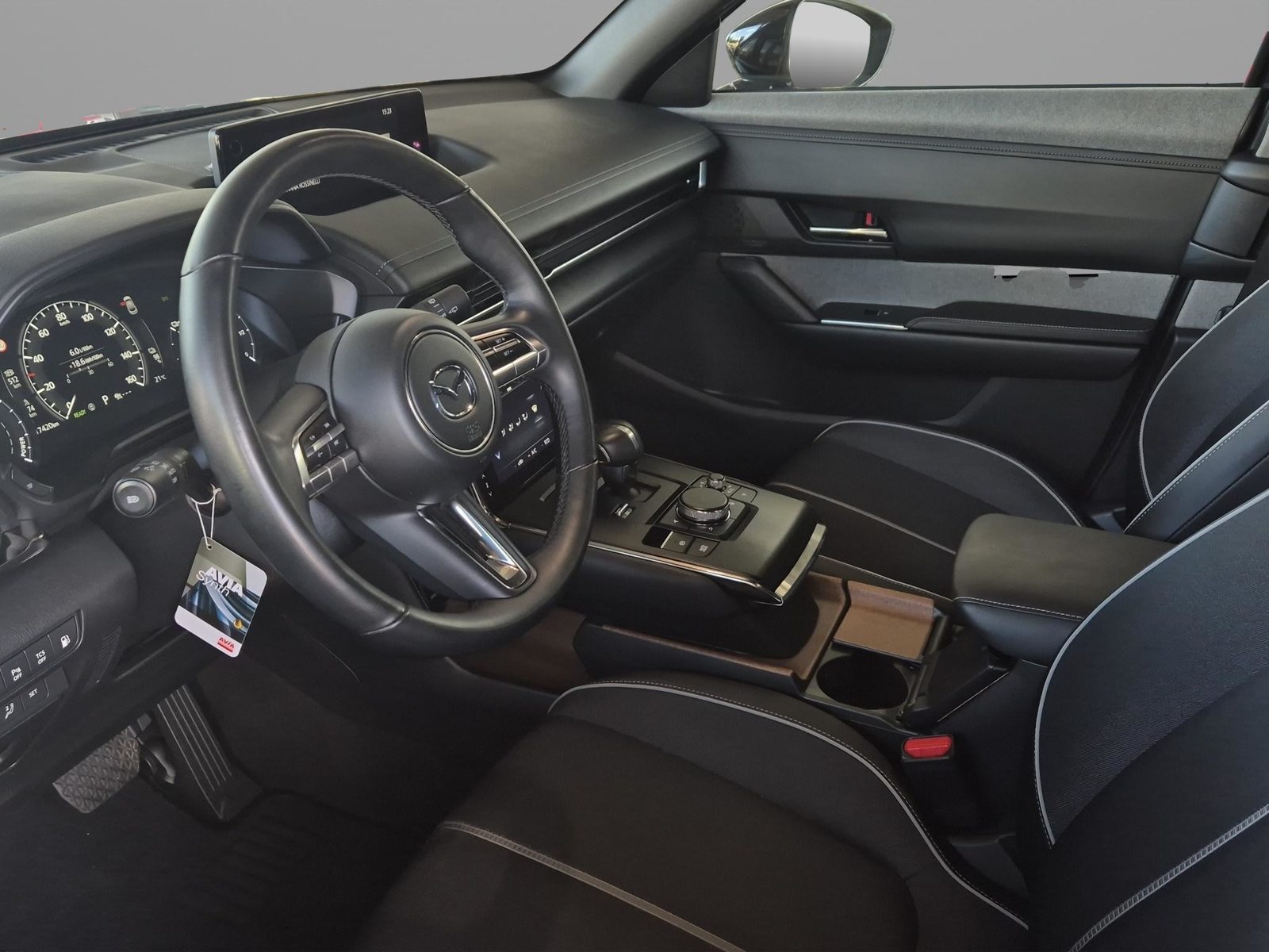 MAZDA MX-30 e-Skyactiv R-EV Edition R, Plug-in-Hybrid Benzin/Elektro, Occasion / Gebraucht, Automatik - 5