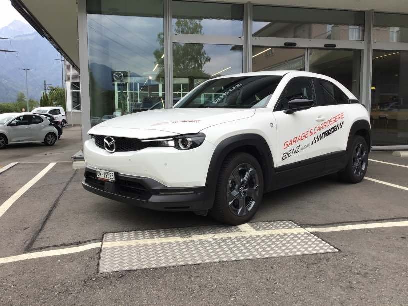 MAZDA MX-30 e-Skyactiv R-EV Exclusive-Line, Plug-in-Hybrid Petrol/Electric, Second hand / Used, Automatic - 3