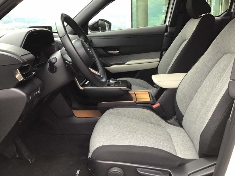 MAZDA MX-30 e-Skyactiv R-EV Exclusive-Line, Plug-in-Hybrid Petrol/Electric, Second hand / Used, Automatic - 5
