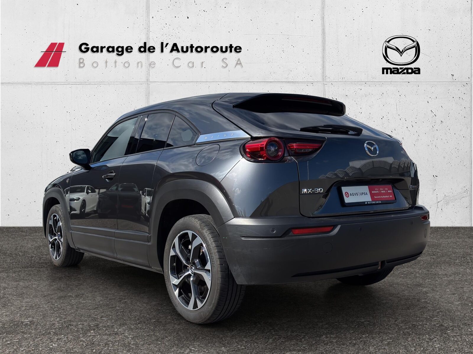 MAZDA e-Skyactiv R-EV Advantage, Hybride Rechargeable Essence/Électricité, Occasion / Utilisé, Automatique - 2