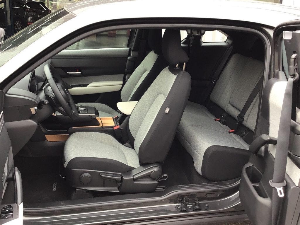MAZDA MX-30 e-Skyactiv Ambition Plus, Électrique, Voiture de démonstration, Automatique - 5