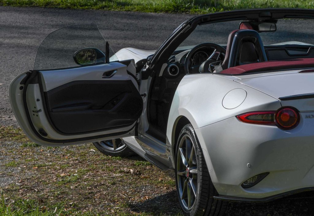 MAZDA MX-5 2.0 100th Anniversary, Benzin, Occasion / Gebraucht, Handschaltung - 2
