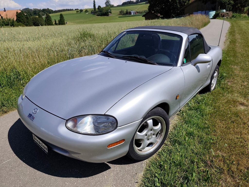 MAZDA MX-5 1.6i-16V SE Youngster, Essence, Occasion / Utilisé, Manuelle - 2