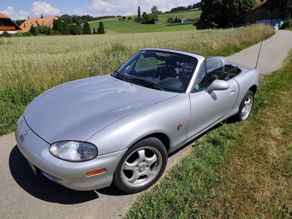 MAZDA MX-5 1.6i-16V SE Youngster