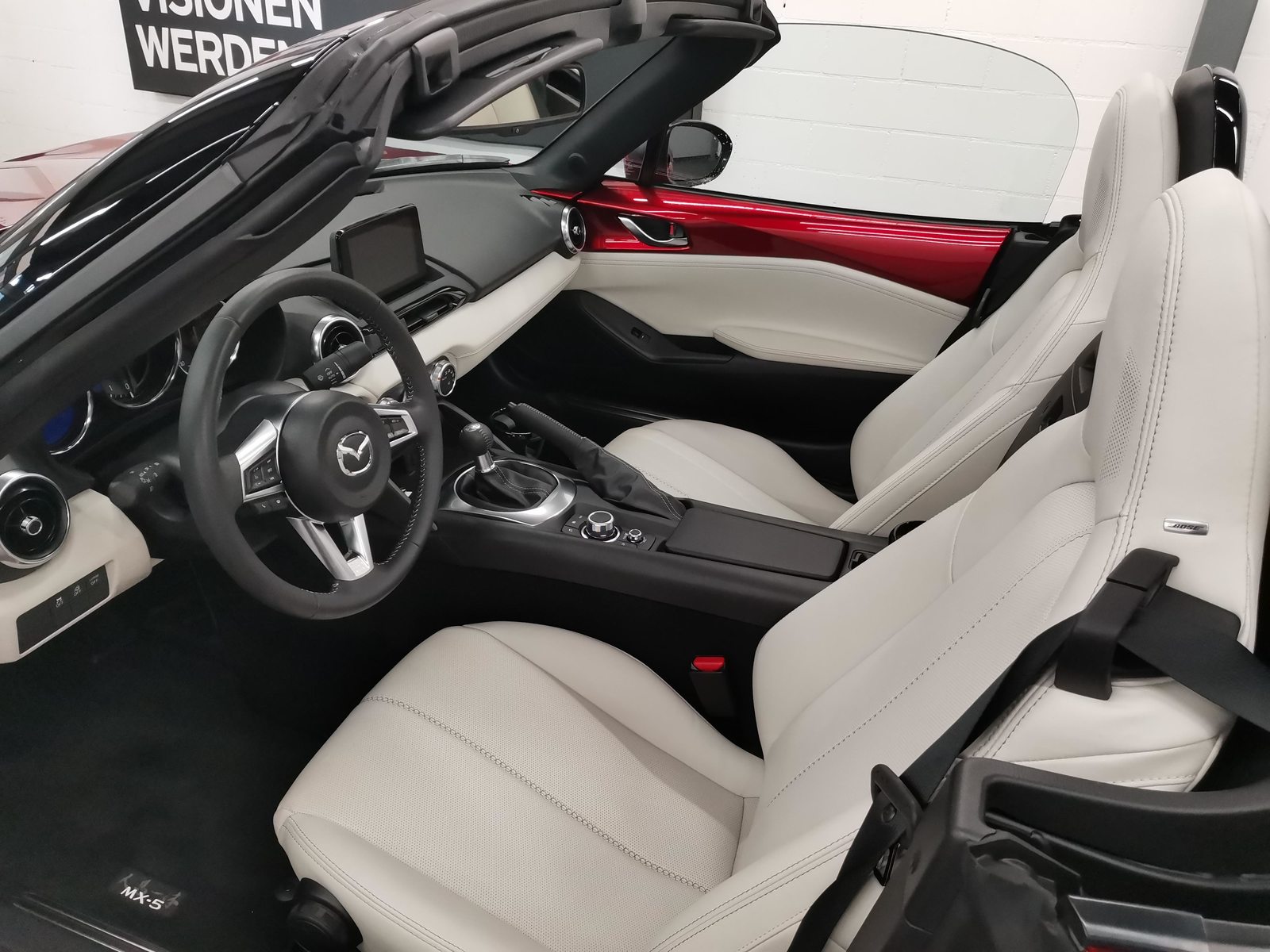 MAZDA MX-5 1.5 Kizuna, Petrol, Second hand / Used, Manual - 7