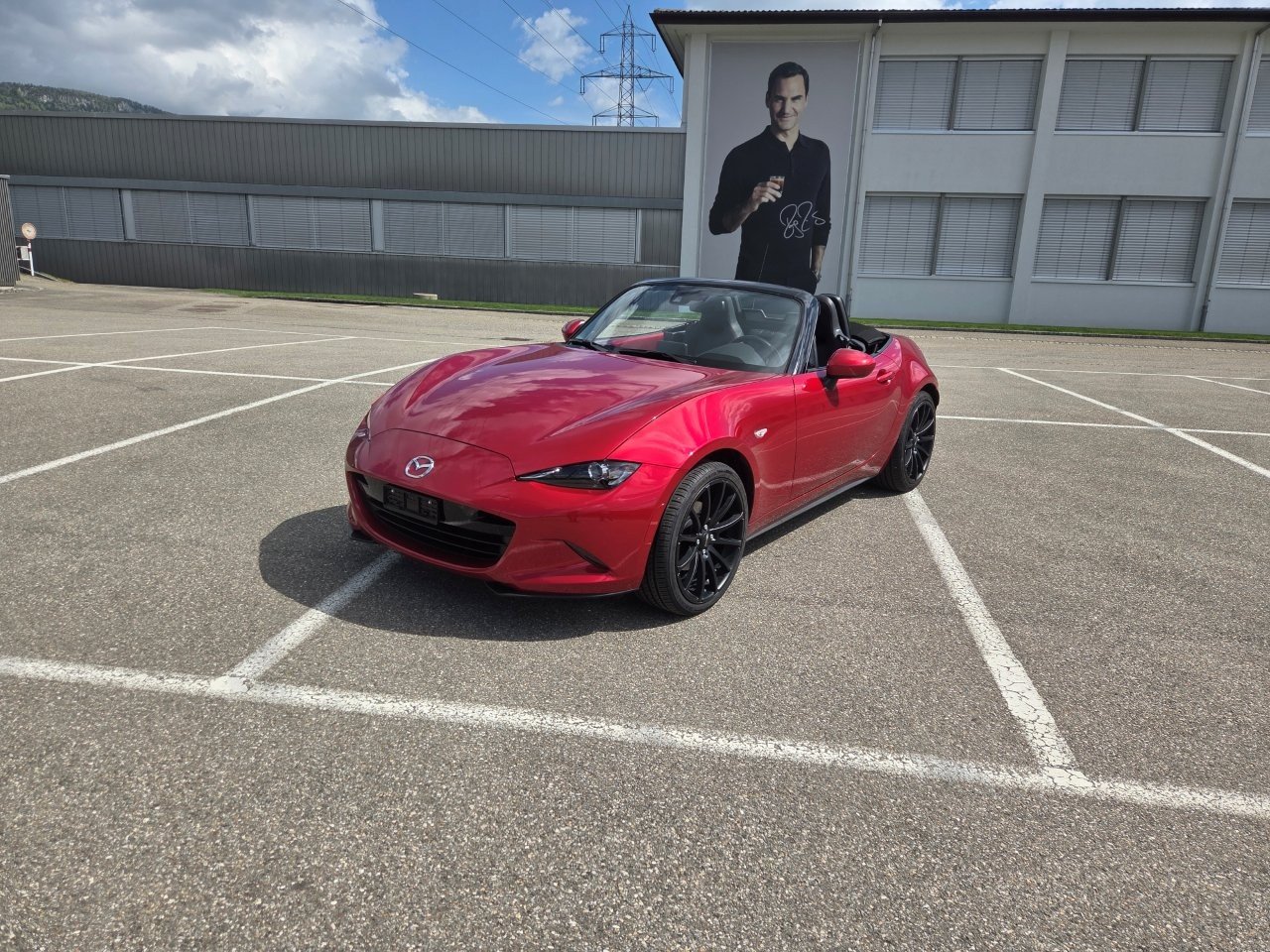 MAZDA MX-5 SKYACTIV-G 160 Revolution, Benzin, Occasion / Gebraucht, Handschaltung