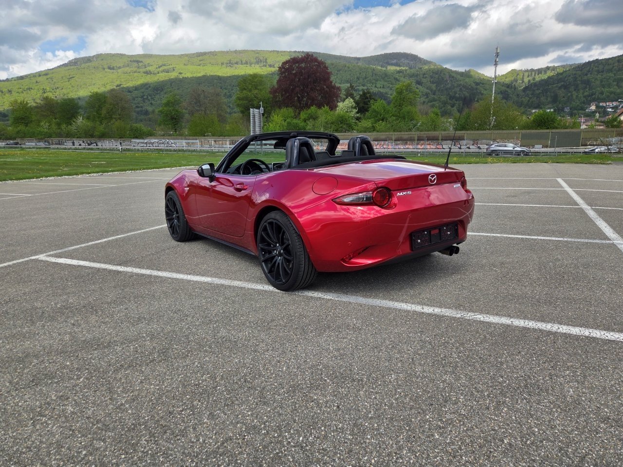 MAZDA MX-5 SKYACTIV-G 160 Revolution, Benzin, Occasion / Gebraucht, Handschaltung - 4