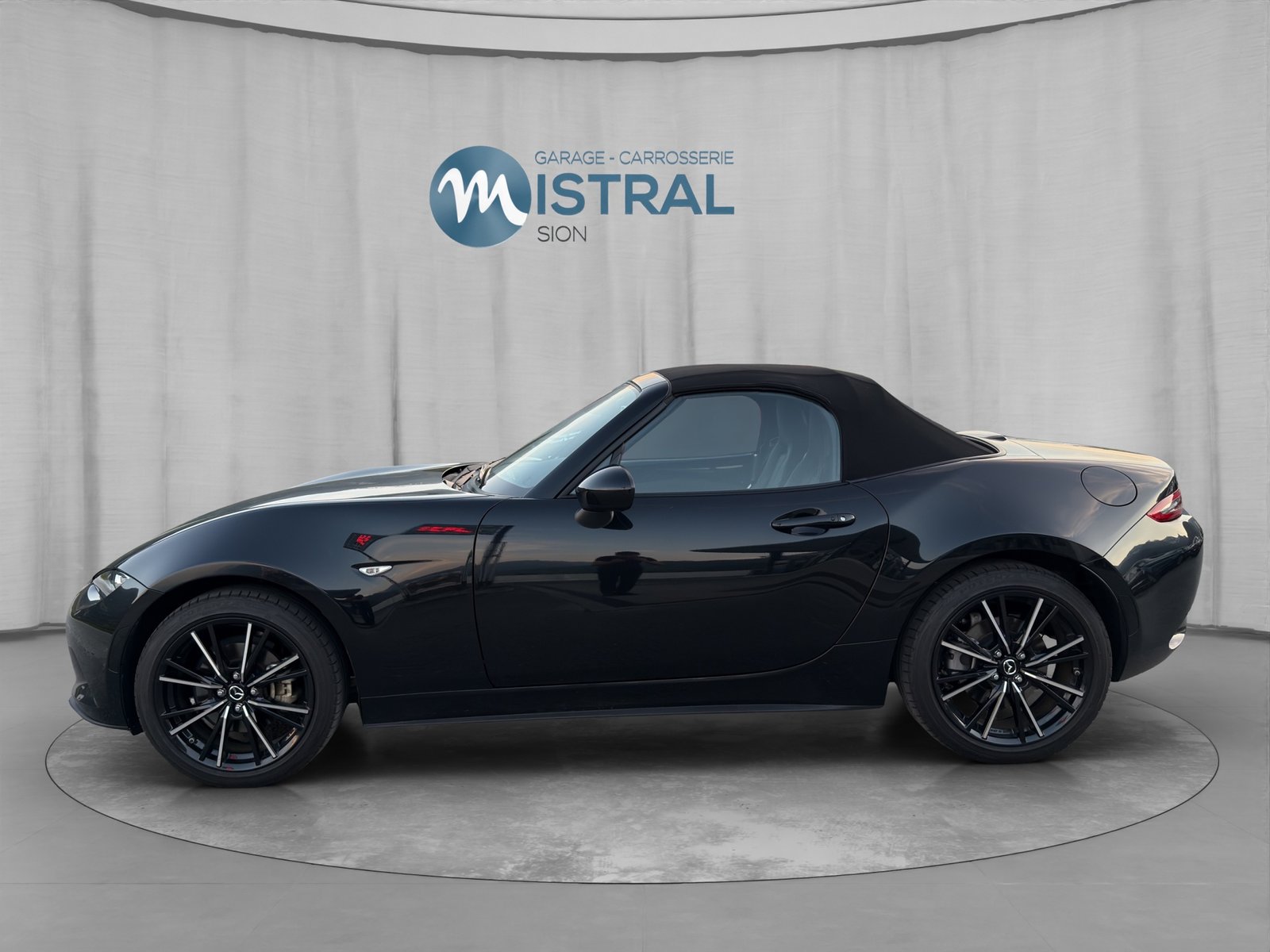 MAZDA MX-5 Skyactiv-G 184 Exclusive-line, Essence, Occasion / Utilisé, Manuelle - 2
