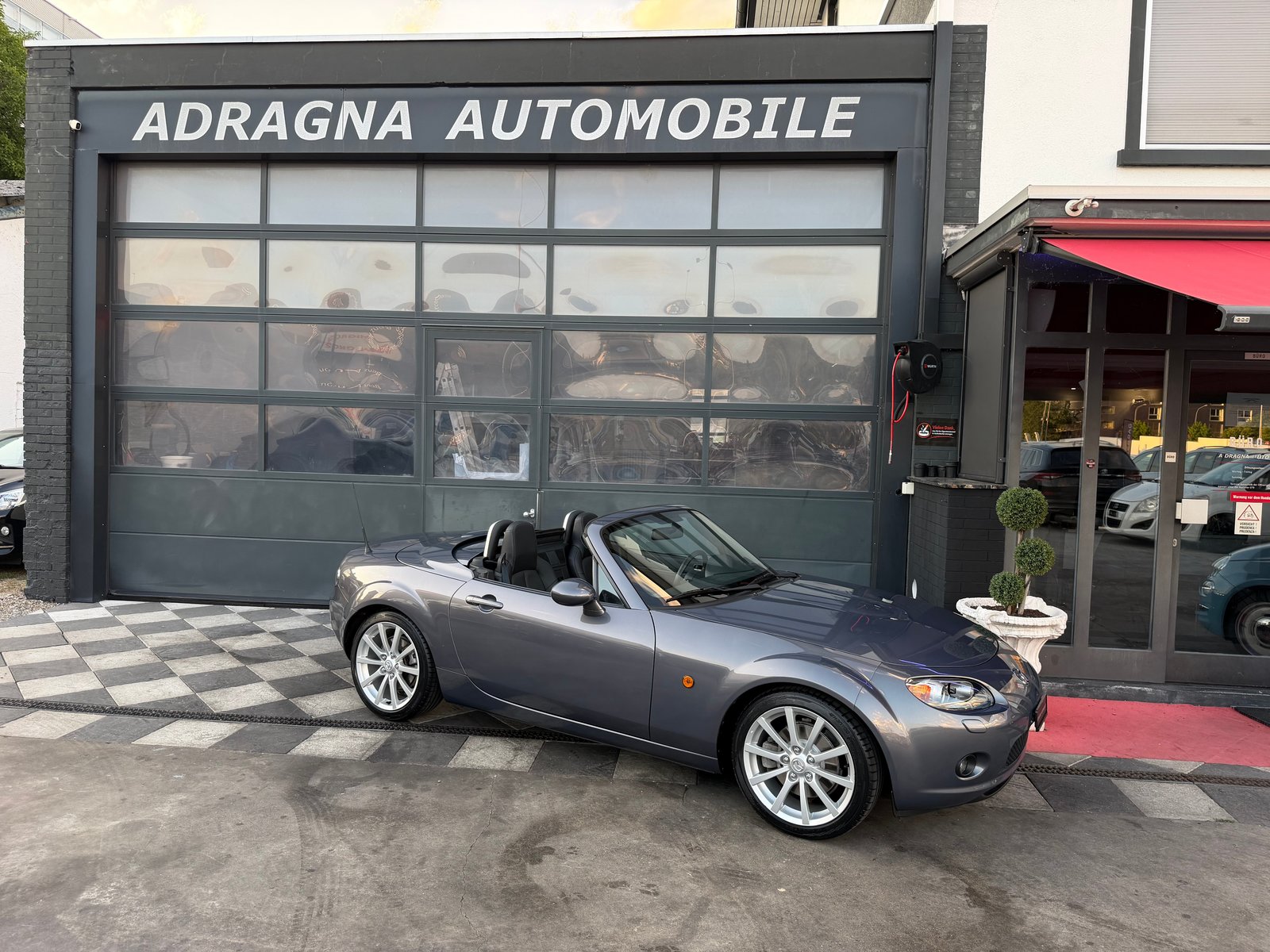 MAZDA MX-5 Roadster-Coupé 2.0i 16V Sport, Benzin, Occasion / Gebraucht, Handschaltung - 3