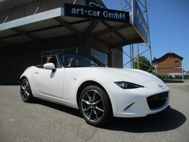 MAZDA MX-5 2.0 Kazari, Petrol, Second hand / Used, Manual - 2