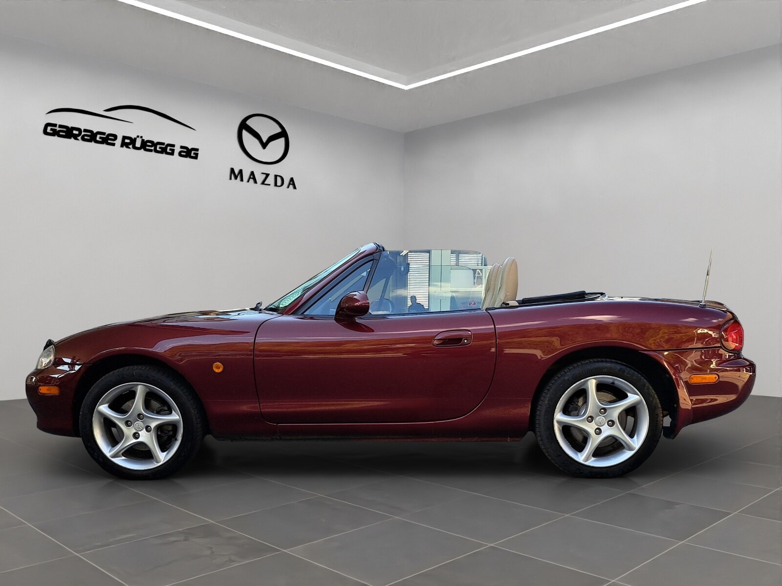 MAZDA MX-5 1.6  Tradition, Essence, Occasion / Utilisé, Manuelle - 3