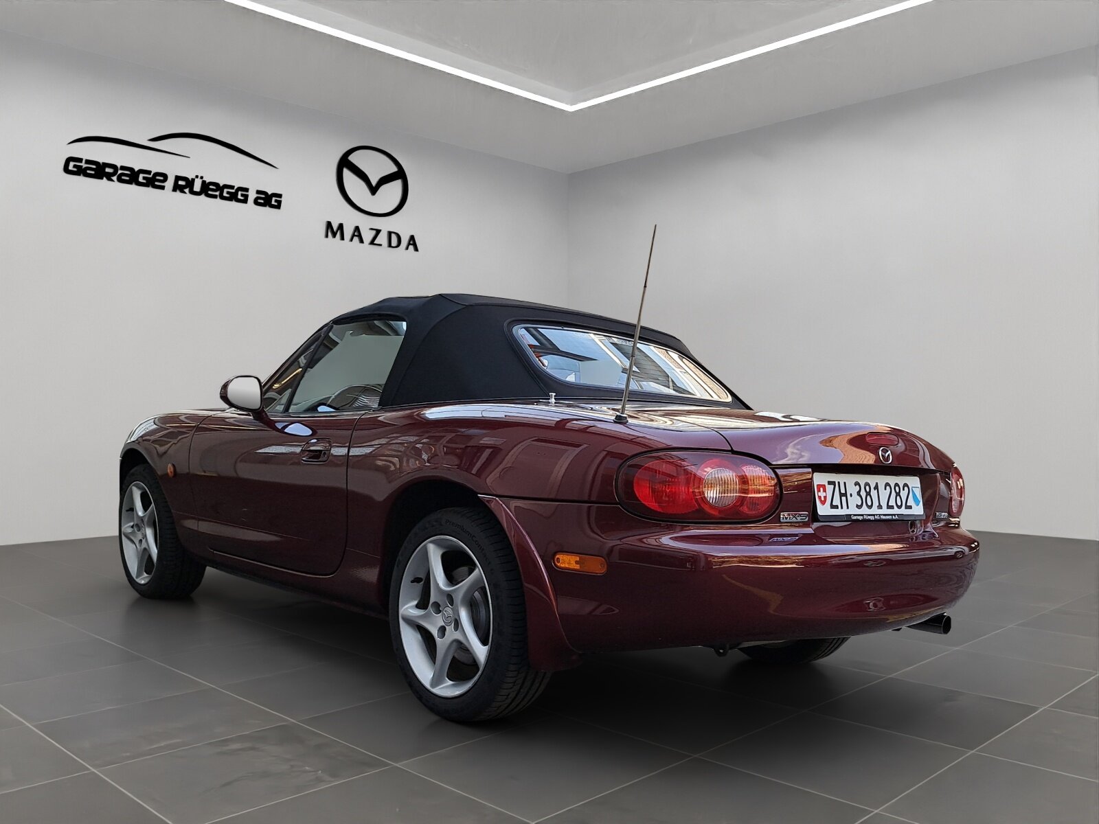 MAZDA MX-5 1.6  Tradition, Essence, Occasion / Utilisé, Manuelle - 4
