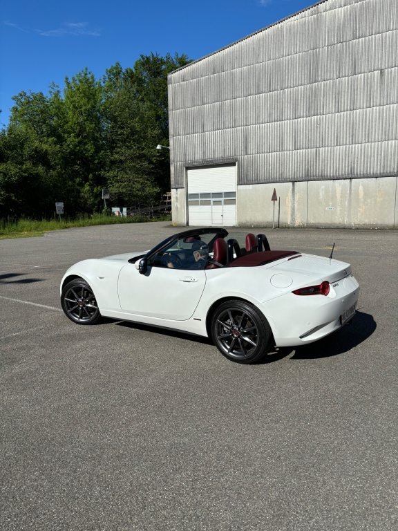 MAZDA MX-5 2.0 100th Anniversary, Petrol, Second hand / Used, Manual - 4