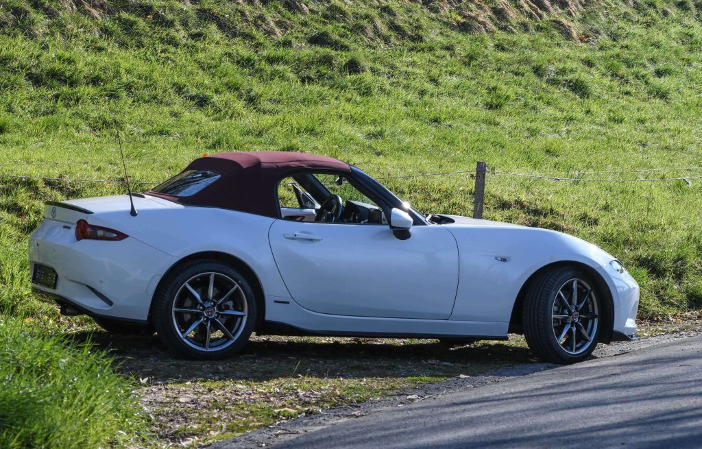 MAZDA MX-5 2.0 100th Anniversary, Benzin, Occasion / Gebraucht, Handschaltung - 4