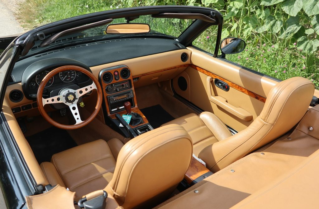 MAZDA MX-5 1.6i Black Special, Petrol, Classic, Manual - 7