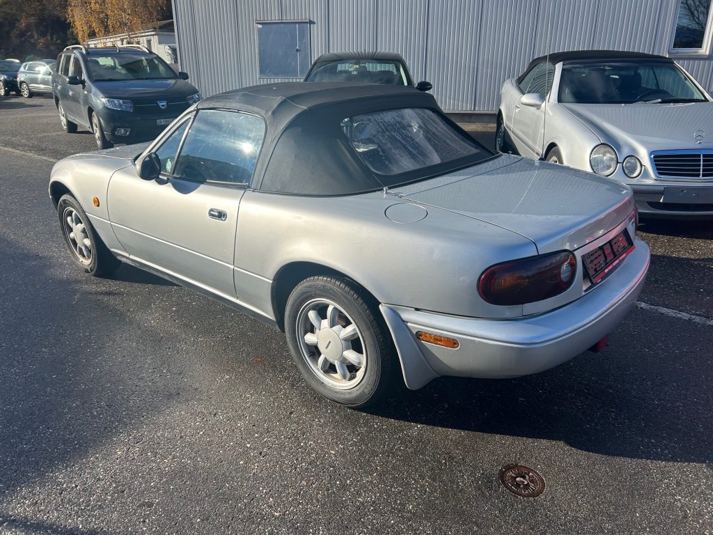MAZDA MX-5 1.6i, Essence, Voiture de collection, Manuelle - 4