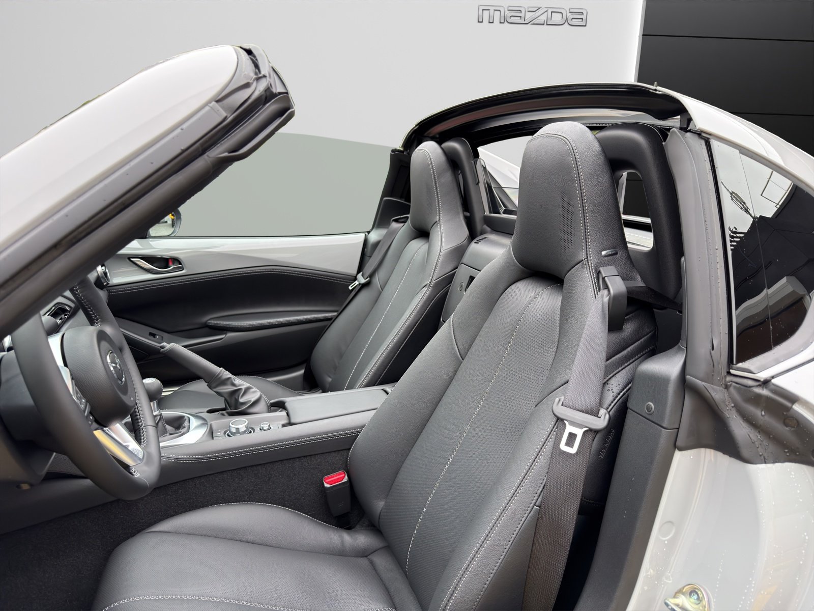 MAZDA MX-5 RF Skyactiv-G 132 Exclusive-line, Benzin, Vorführwagen, Handschaltung - 6