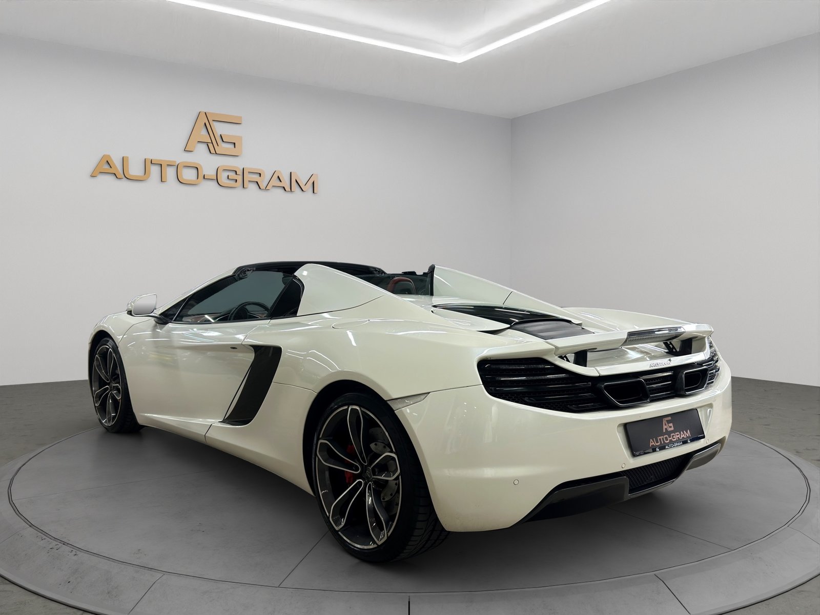 MCLAREN MP4-12C Spider 3.8 V8 SSG, Benzina, Occasioni / Usate, Automatico - 3
