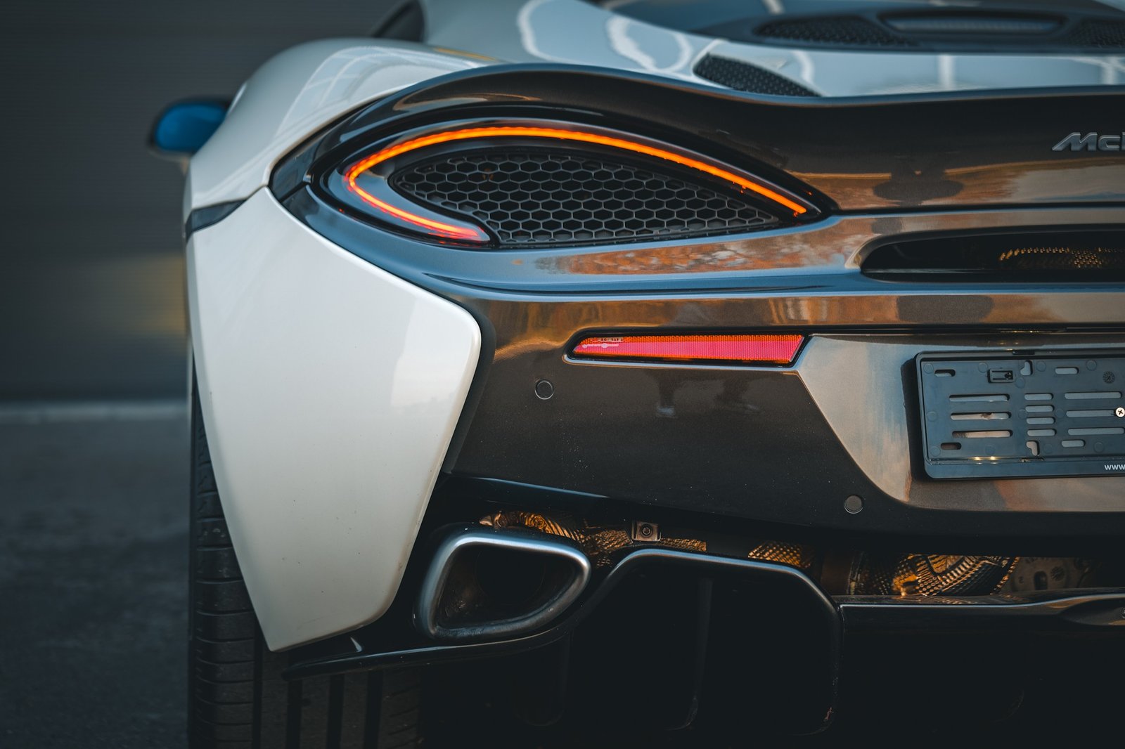 MCLAREN 570GT Coupé 3.8 V8 SSG, Benzin, Occasion / Gebraucht, Automatik - 7