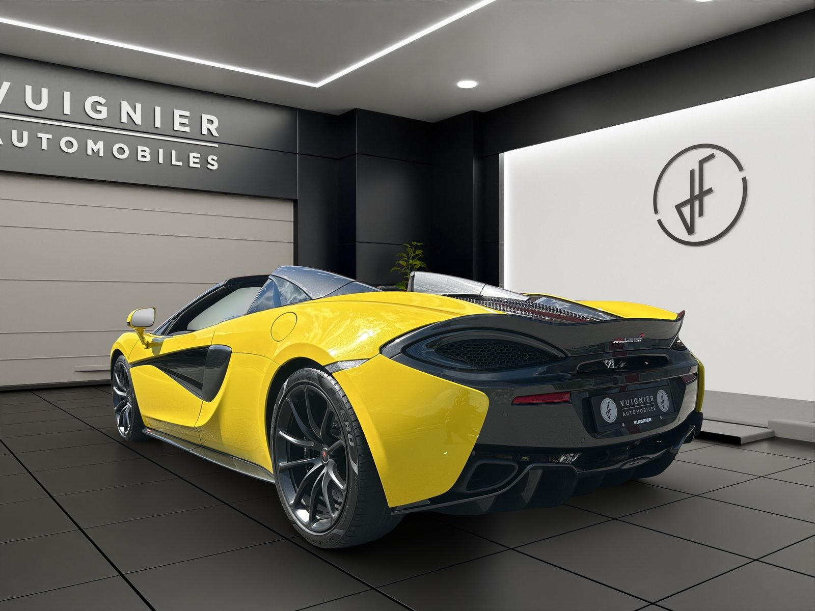 MCLAREN 570S Spider 3.8 V8 SSG, Benzina, Occasioni / Usate, Automatico - 4