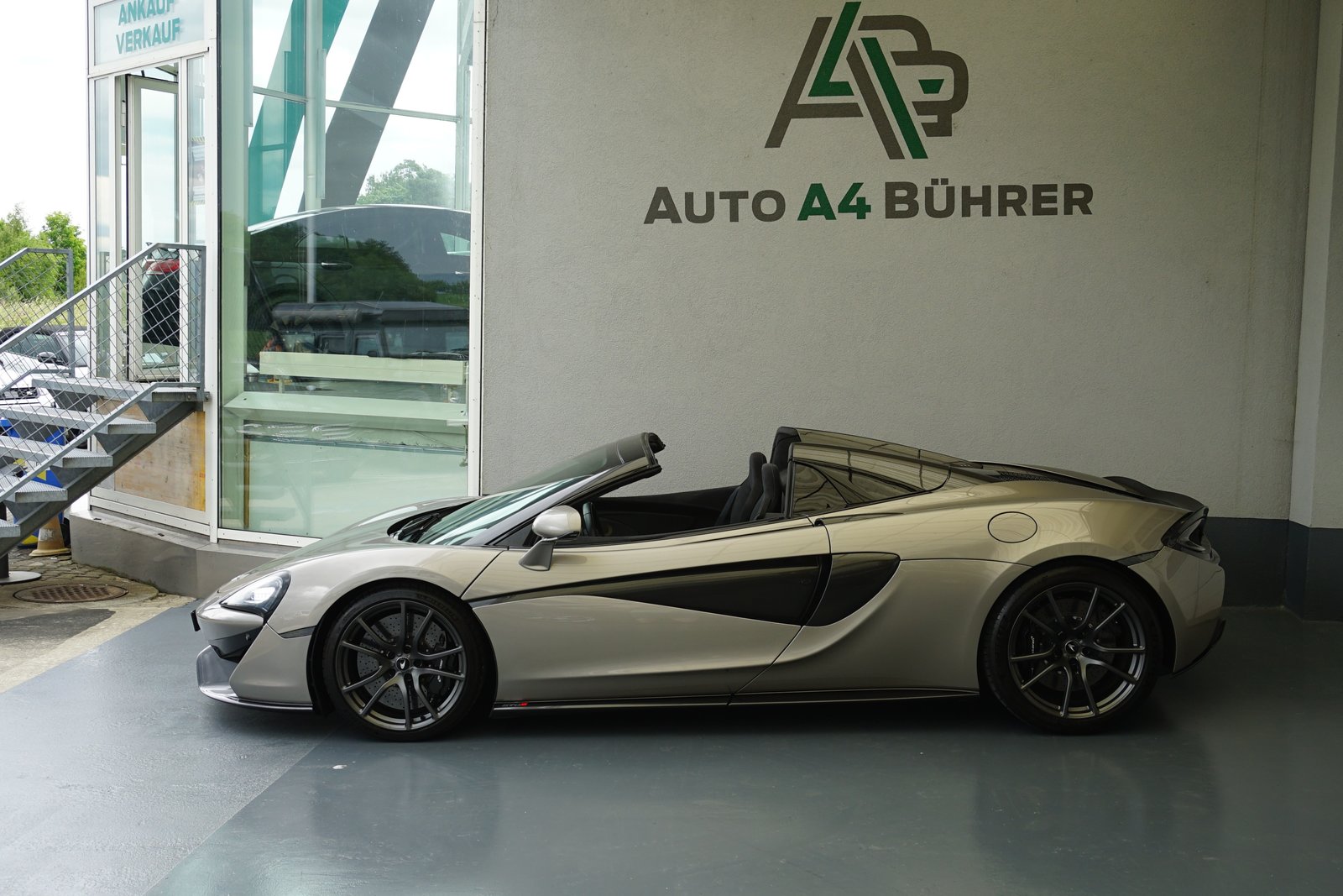 MCLAREN 570S Spider 3.8 V8 570PS, Petrol, Second hand / Used, Automatic - 2