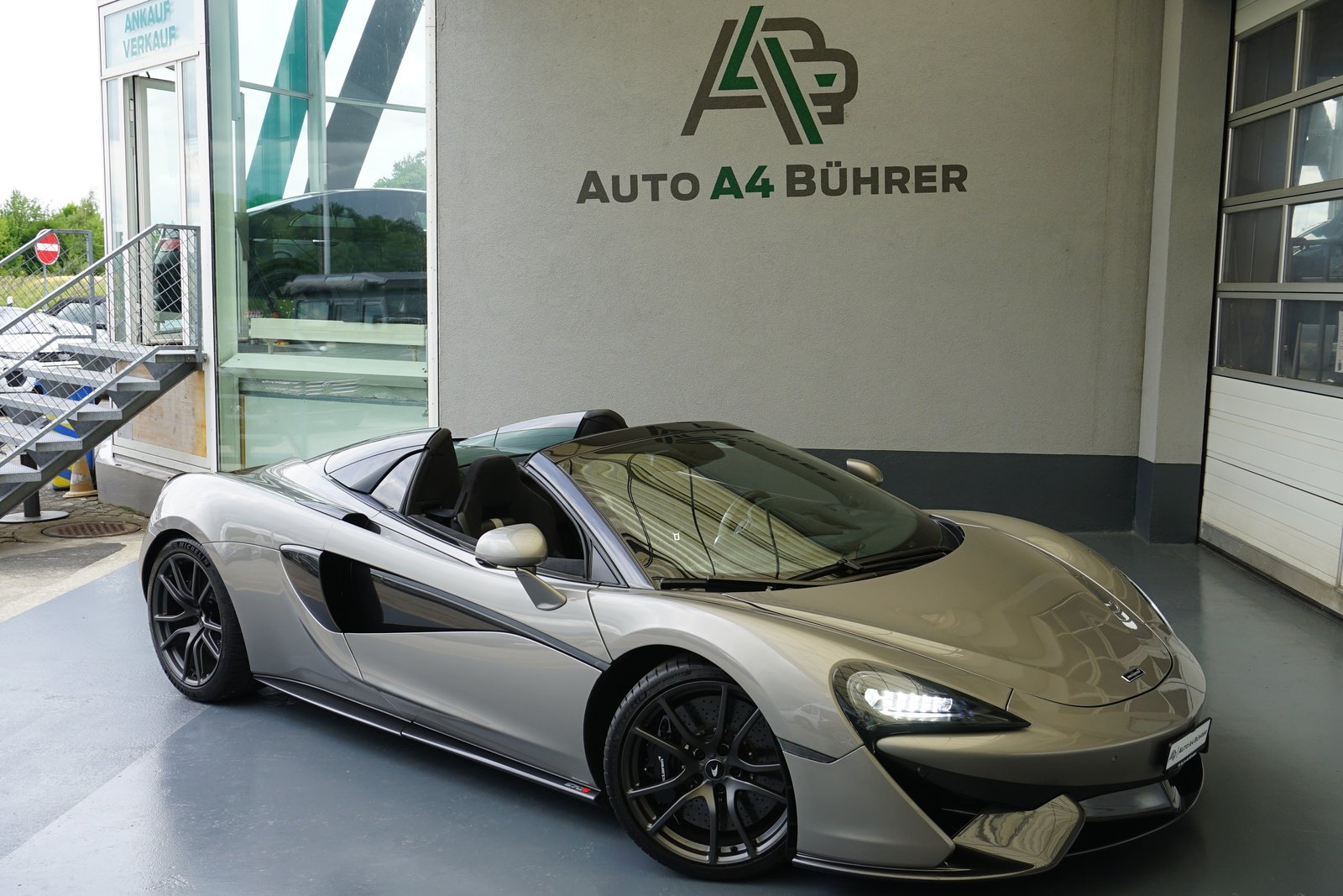 MCLAREN 570S Spider 3.8 V8 570PS, Petrol, Second hand / Used, Automatic - 3