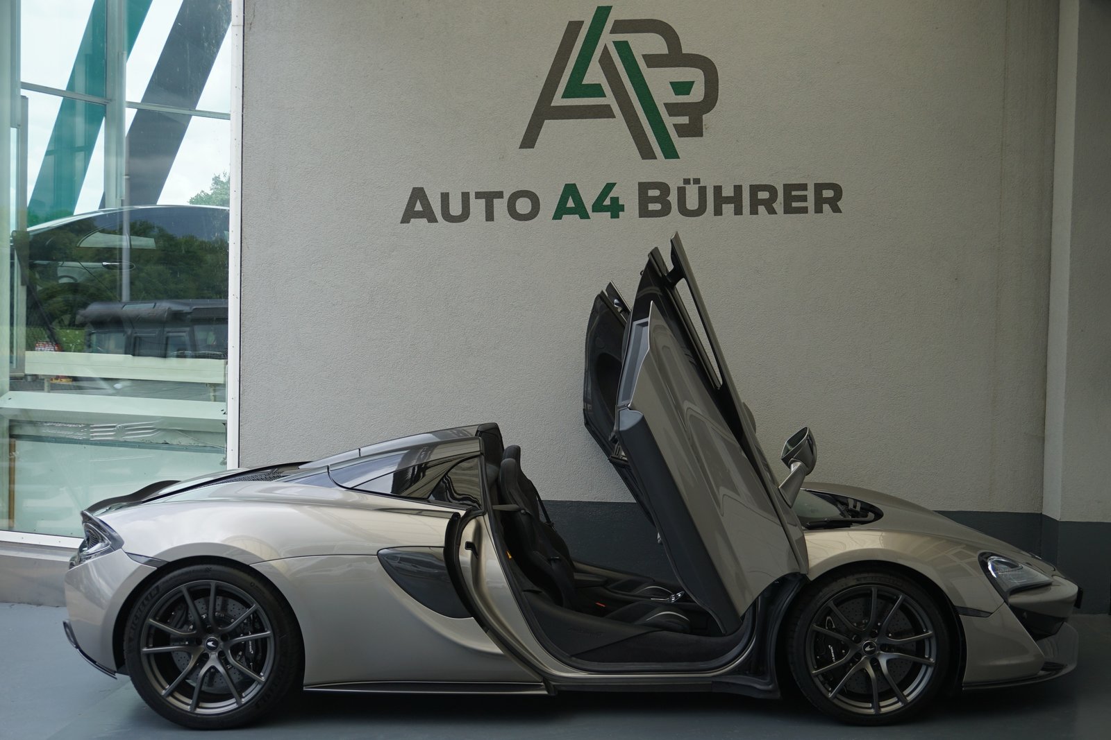 MCLAREN 570S Spider 3.8 V8 570PS, Petrol, Second hand / Used, Automatic - 7