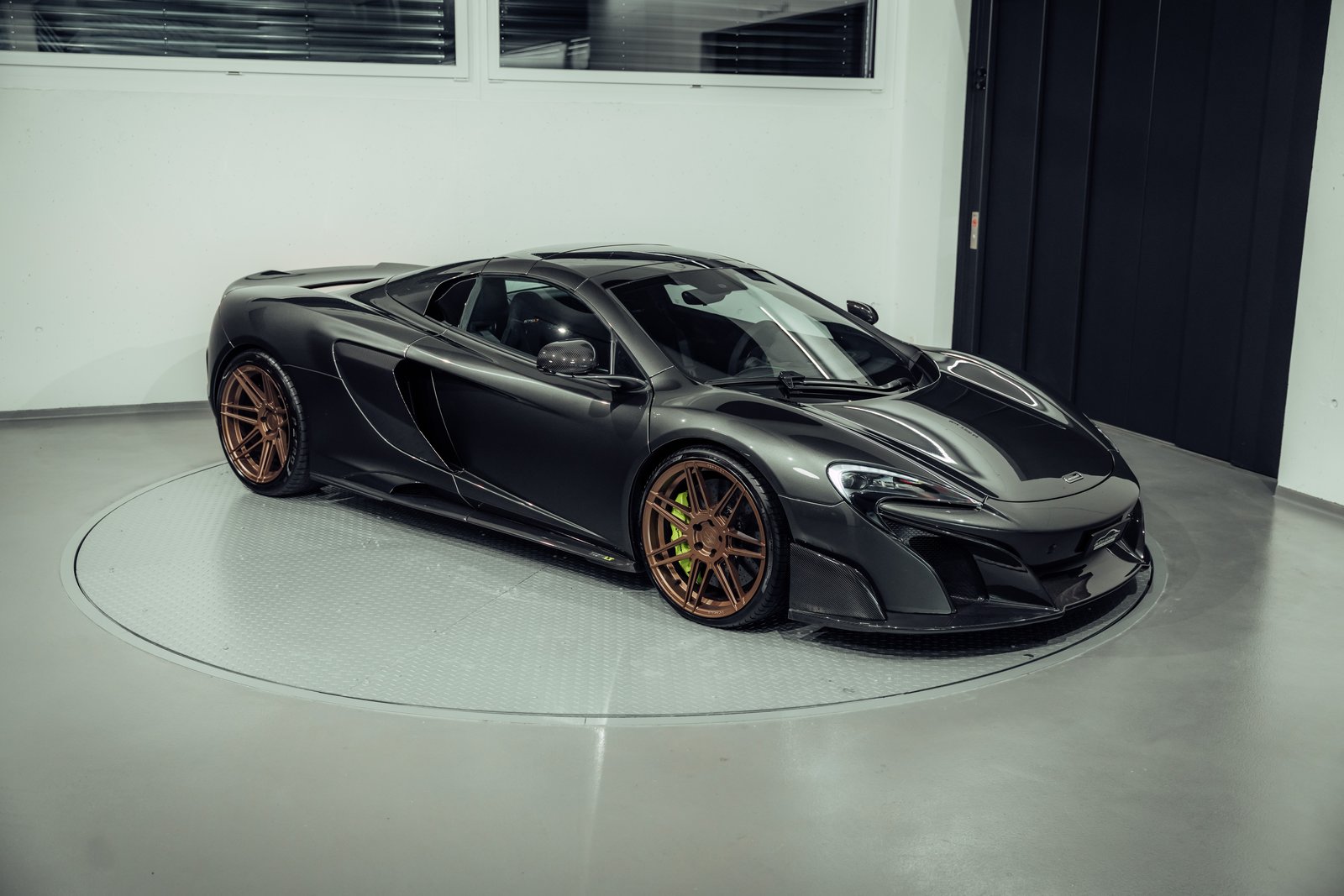 MCLAREN 675LT Spider 3.8 V8 SSG, Benzin, Occasion / Gebraucht, Automatik - 4