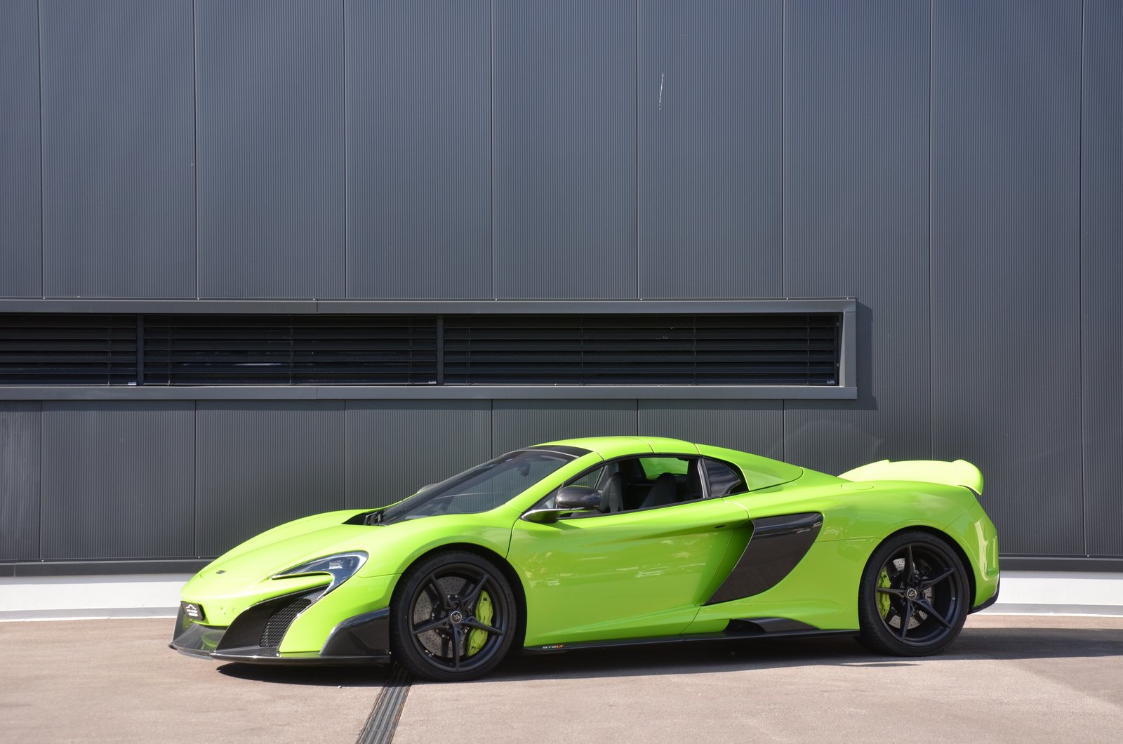 MCLAREN 675LT Spider 3.8 V8 SSG, Benzin, Occasion / Gebraucht, Automatik - 6