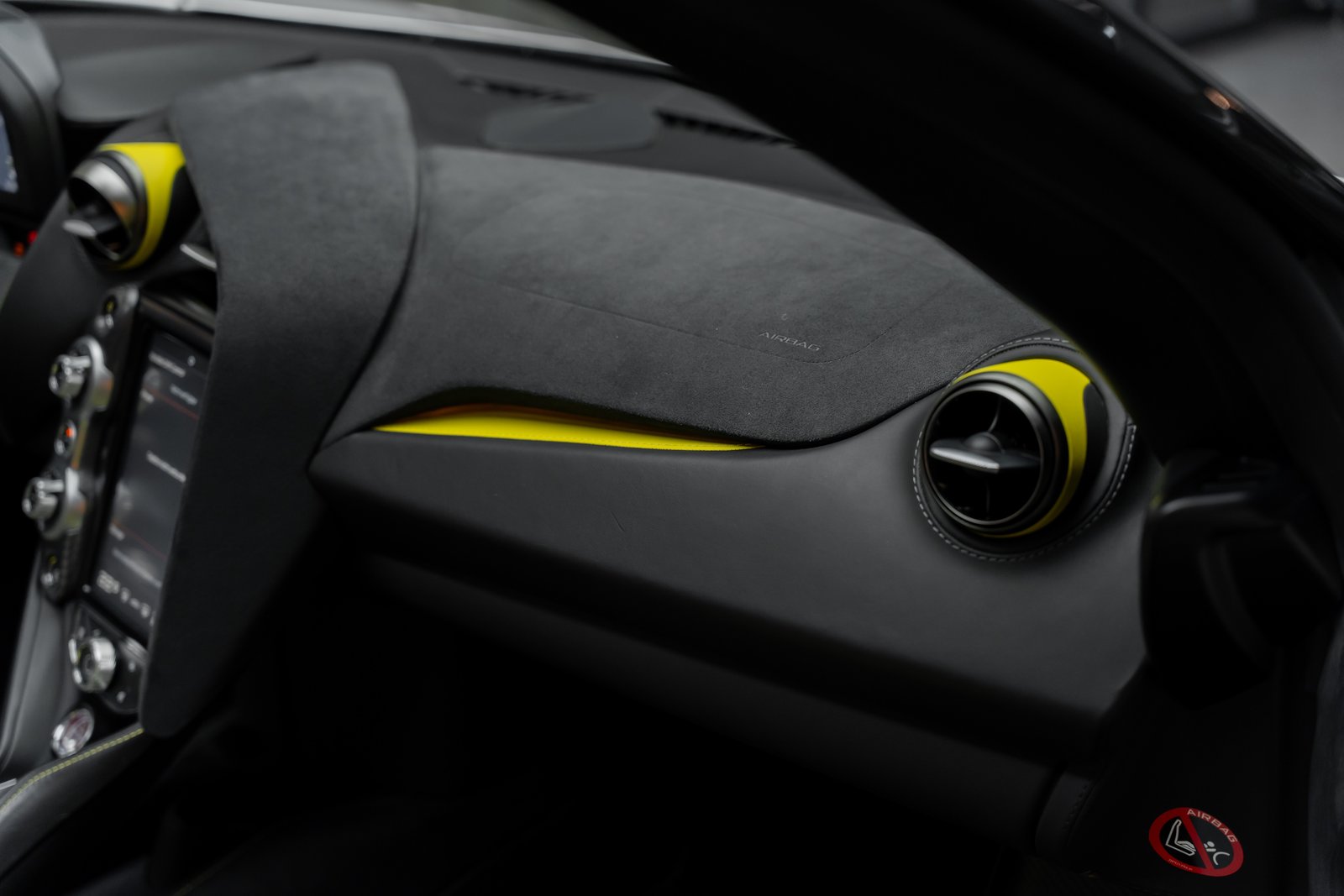 MCLAREN 720S Spider Performance 4.0 V8 SSG, Benzin, Occasion / Gebraucht, Automatik - 6