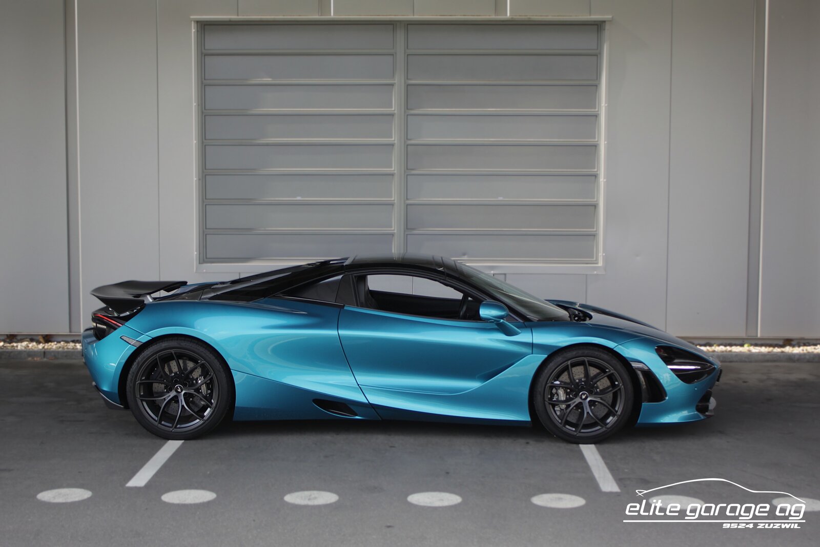 MCLAREN 720S Spider Luxury 4.0 V8 SSG ELITE PAINT BELIZE BLUE, Benzin, Occasion / Gebraucht, Automatik - 7