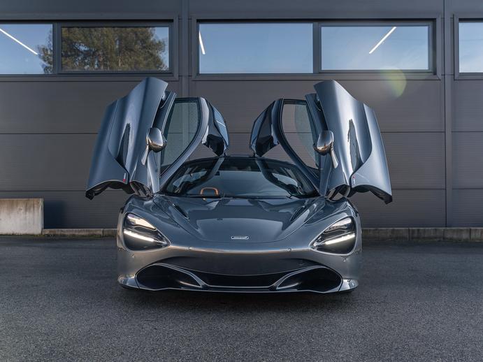 MCLAREN 720S Performance, Benzin, Occasion / Gebraucht, Automatik