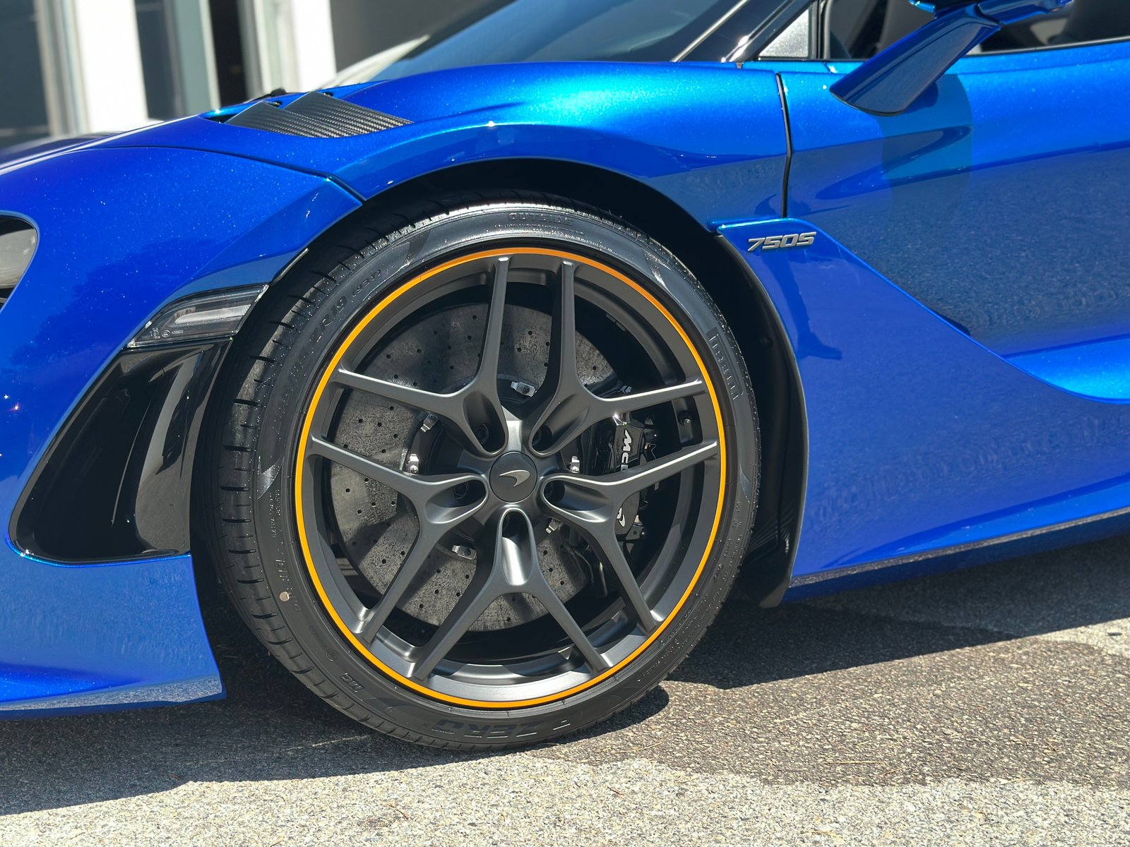 MCLAREN 750S Spider, Essence, Voiture nouvelle, Automatique - 6