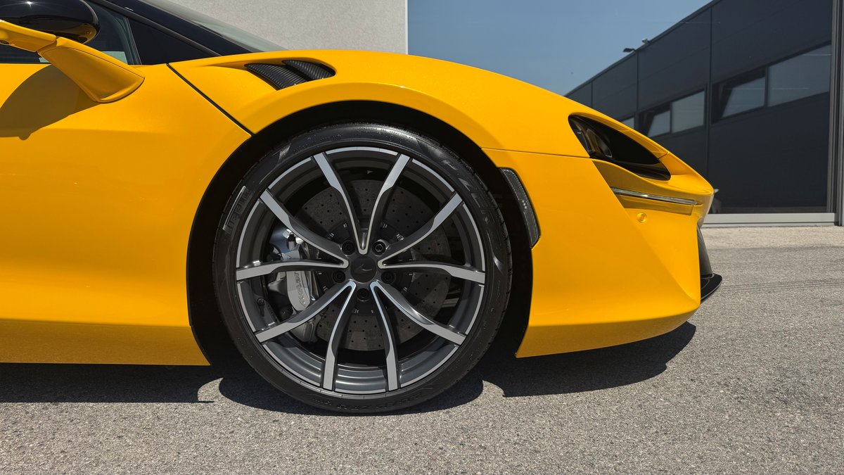 MCLAREN Artura Spider Performance, Petrol, New car, Automatic - 3