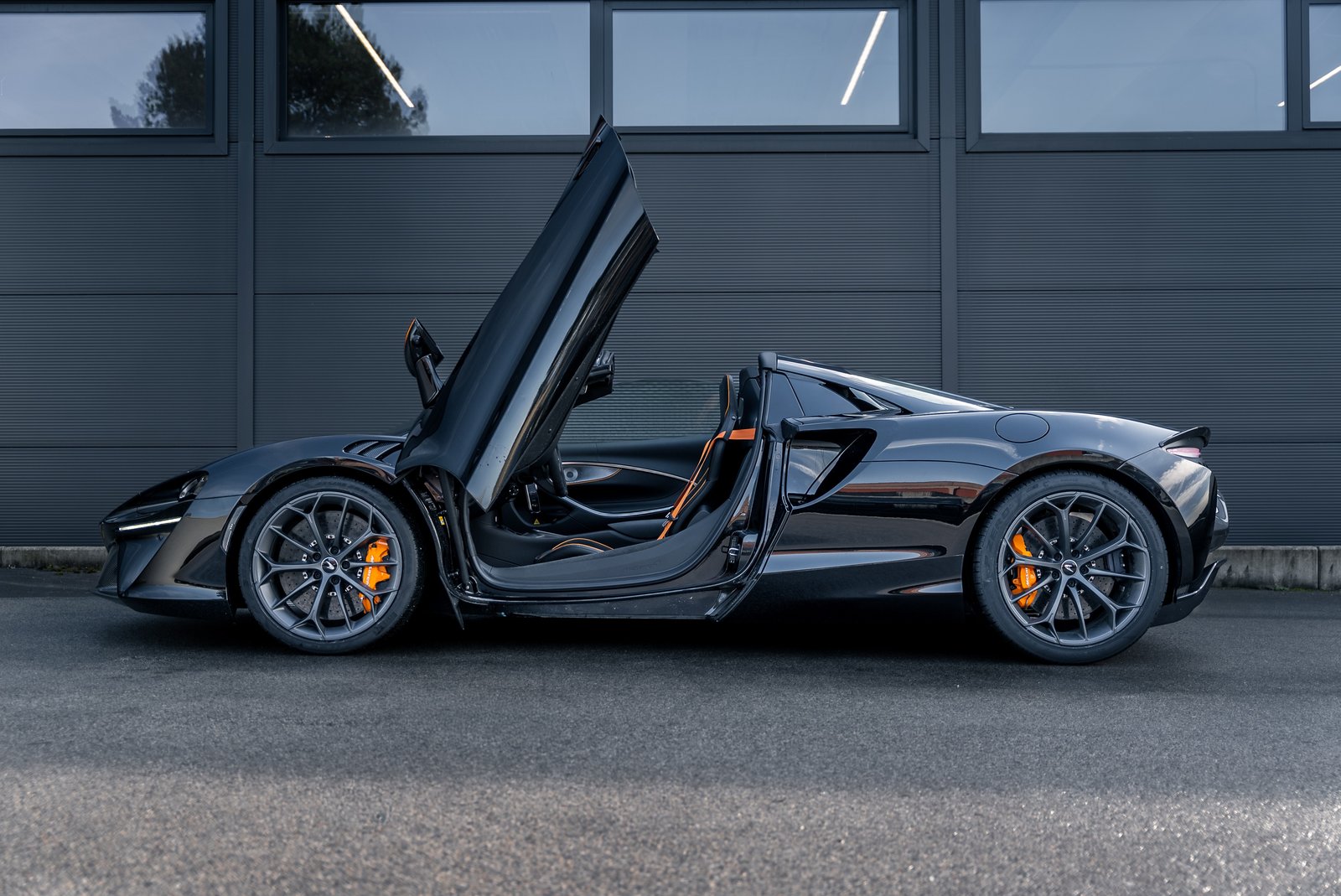 MCLAREN Artura Spider, Essence, Voiture nouvelle, Automatique - 3