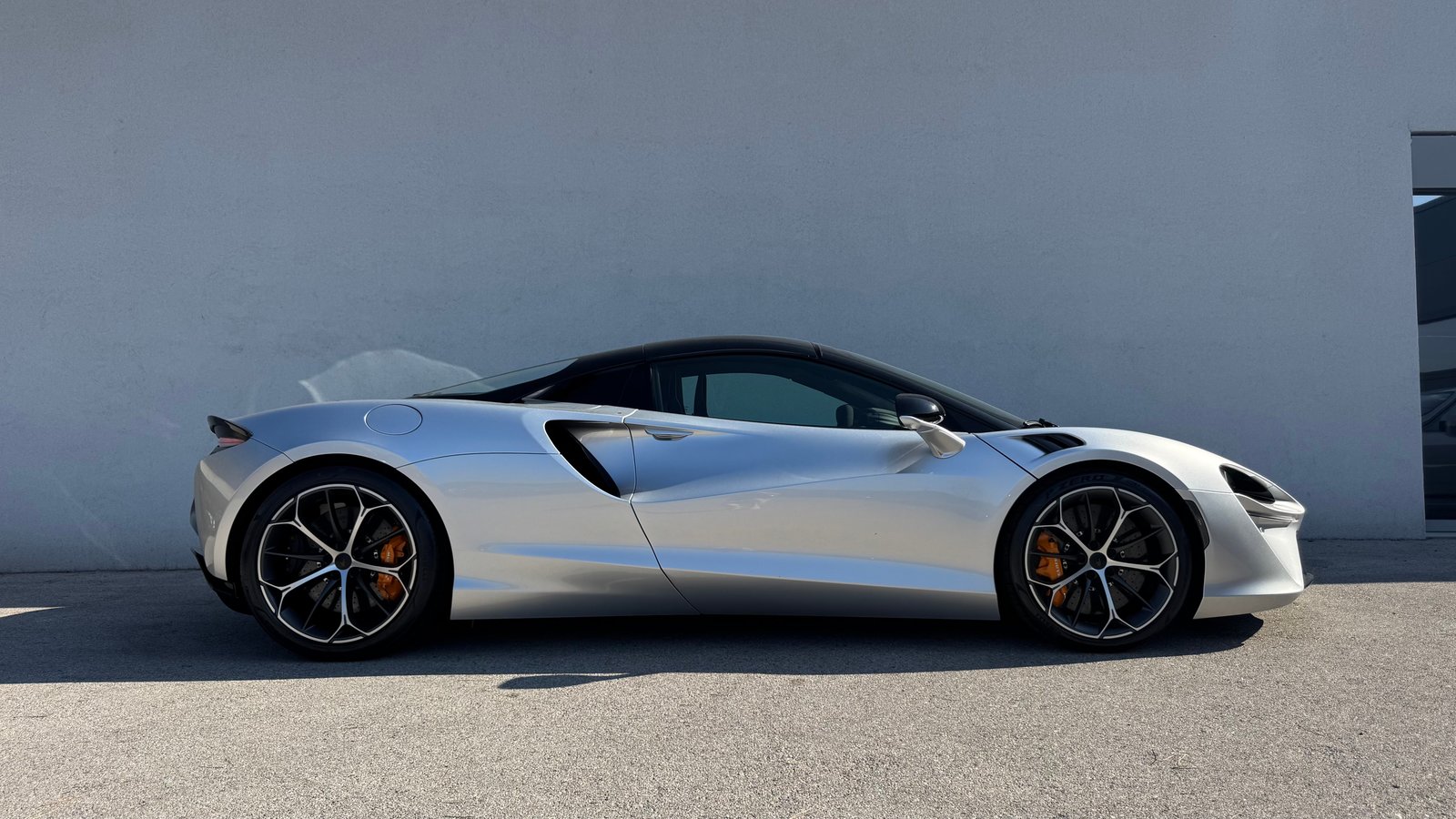 MCLAREN Artura Spider, Benzina, Auto nuove, Automatico - 2