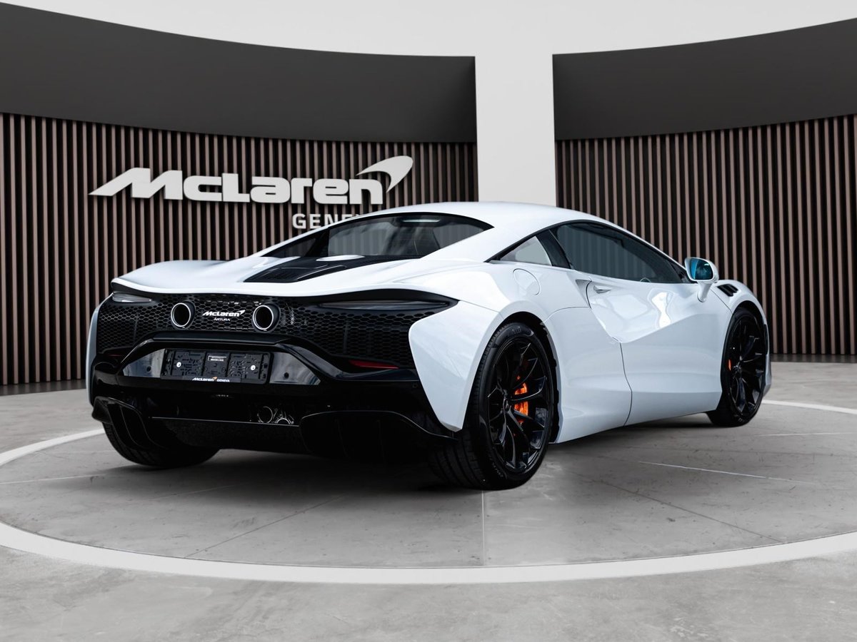 MCLAREN ARTURA 3.0 V6 TechLux, Full-Hybrid Petrol/Electric, Second hand / Used, Automatic - 2