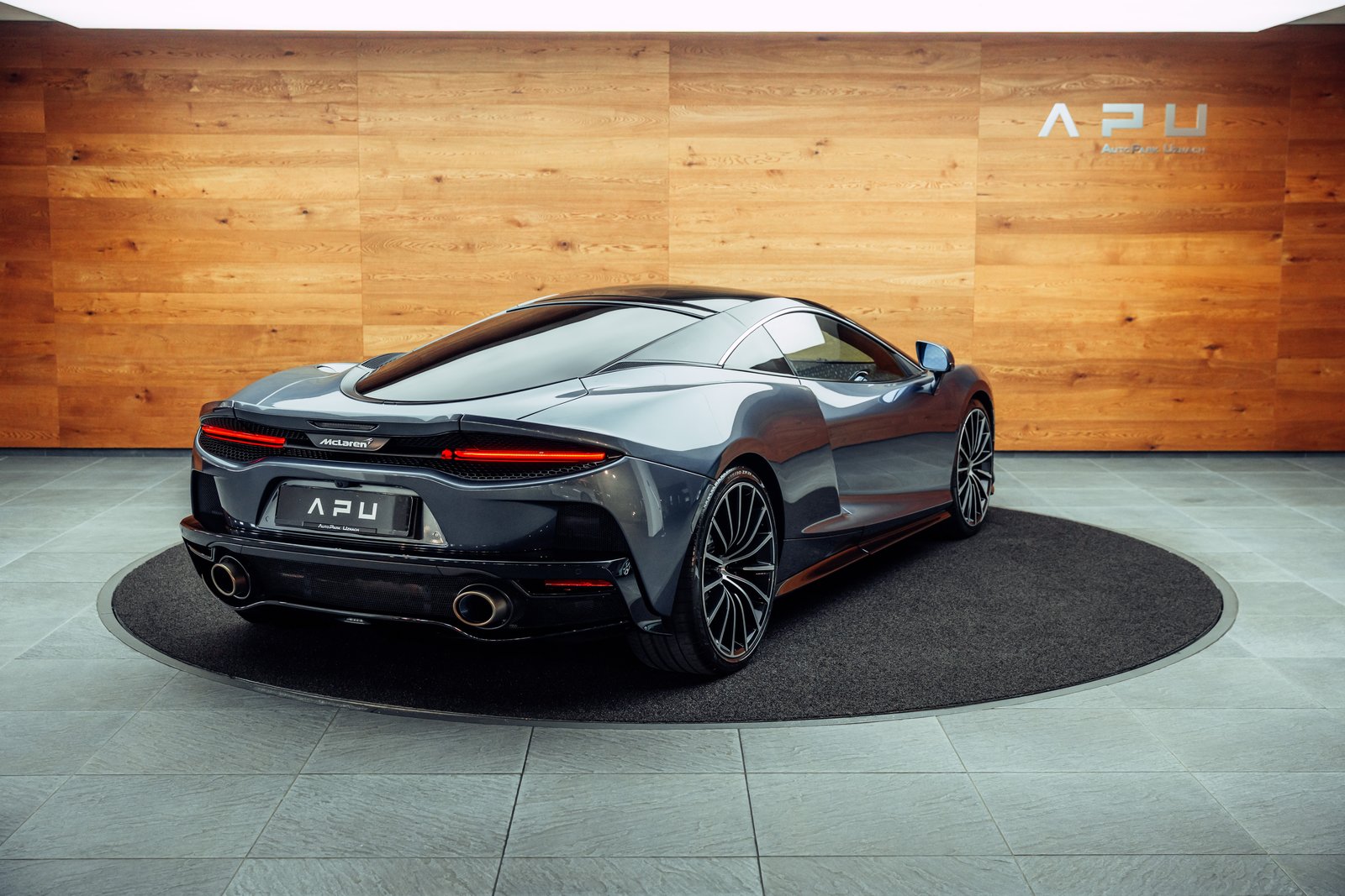 MCLAREN GT Pioneer, Essence, Occasion / Utilisé, Automatique - 2