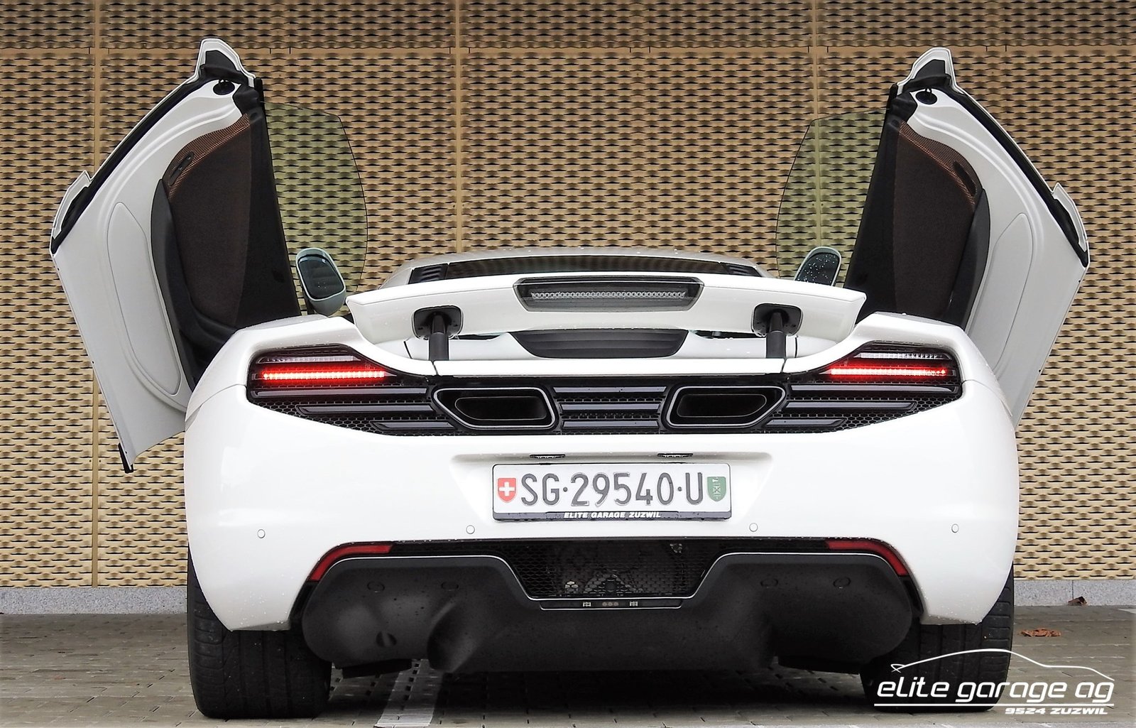 MCLAREN MP4-12C Coupé 3.8 V8 SSG, Benzin, Occasion / Gebraucht, Automatik - 6