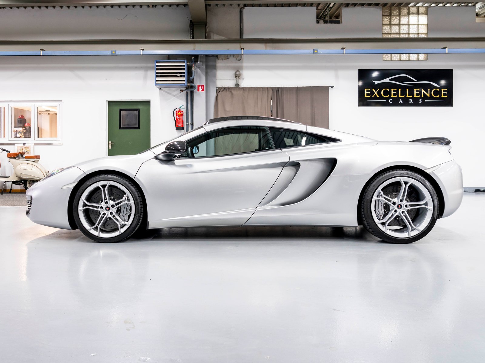 MCLAREN MP4-12C Coupé 3.8 V8 SSG, Benzina, Occasioni / Usate, Automatico - 4