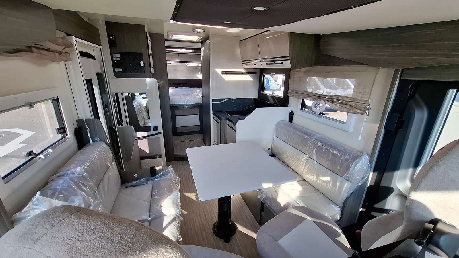 MCLOUIS Nevis 881 25 Edition, Diesel, Neuwagen, Automatik - 5