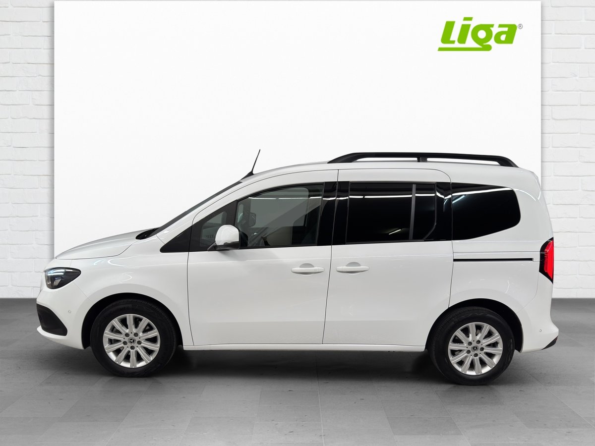 MERCEDES-BENZ 180 d Style