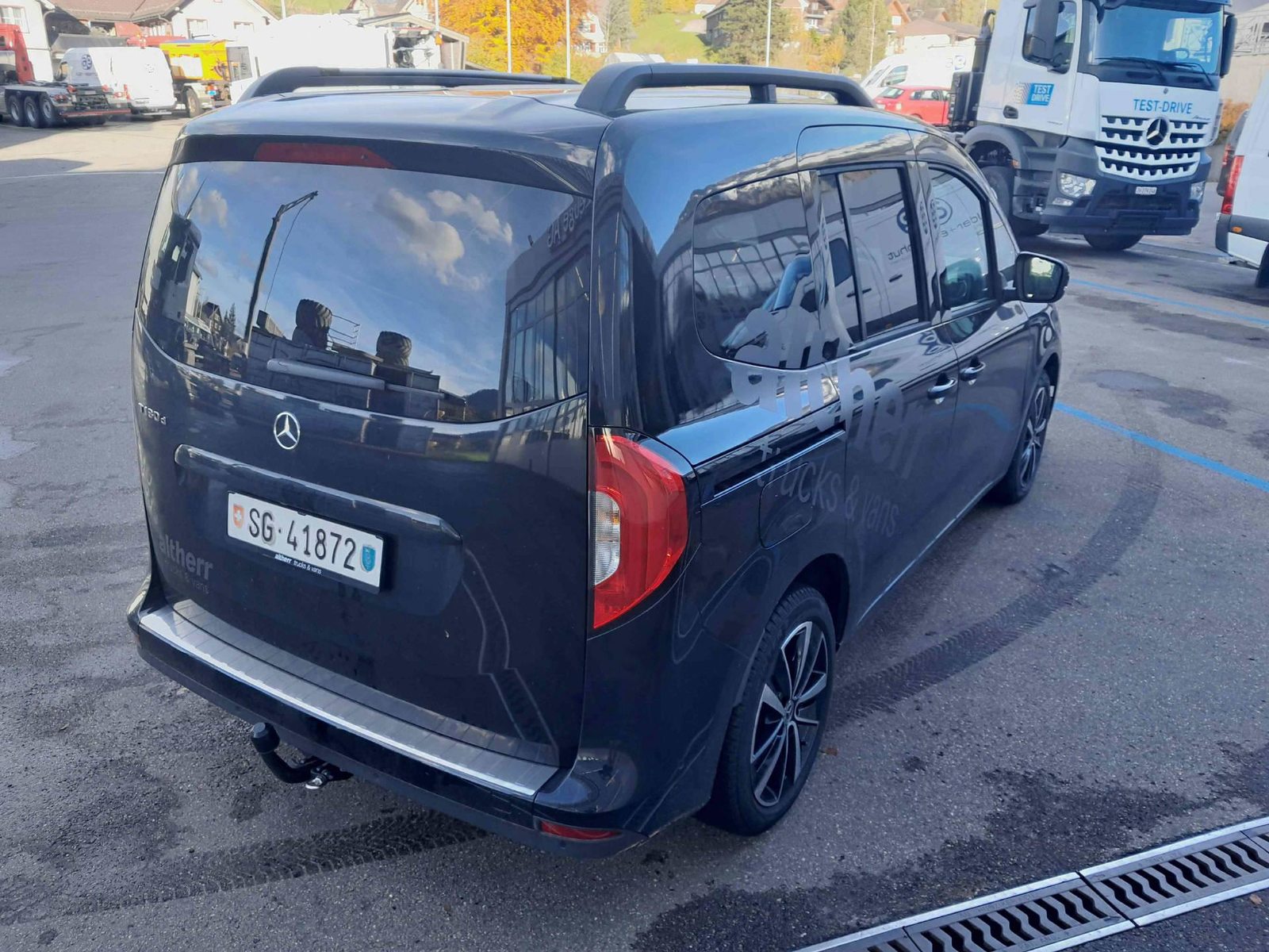 MERCEDES-BENZ 180 d Style Van S, Diesel, Voiture de démonstration, Automatique - 5